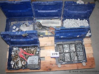 Set kunststof klemmen - diverse maten handgereedschap diversen set klemringen - diverse maten set bevestigingsmateriaal - diverse maten - afbeelding 1 van  4