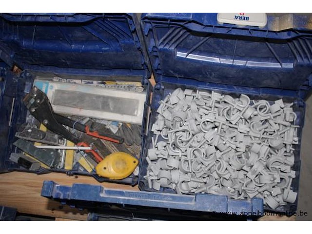 Set kunststof klemmen - diverse maten handgereedschap diversen set klemringen - diverse maten set bevestigingsmateriaal - diverse maten - afbeelding 2 van  4