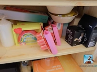 Set lage meubels inclusief inhoud - afbeelding 7 van  9