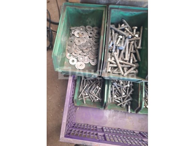 Set lagschroeven en ringen + acculaadhouder - afbeelding 3 van  8