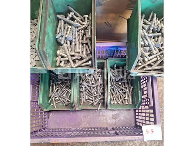 Set lagschroeven en ringen + acculaadhouder - afbeelding 6 van  8