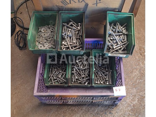 Set lagschroeven en ringen + acculaadhouder - afbeelding 7 van  8