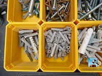 Set met diverse dozen - afbeelding 5 van  20