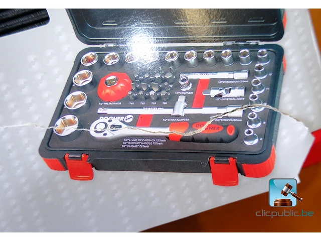 Set met doppen en ratel - afbeelding 2 van  5
