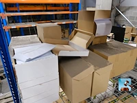 Set met enveloppen en goodies - afbeelding 3 van  9