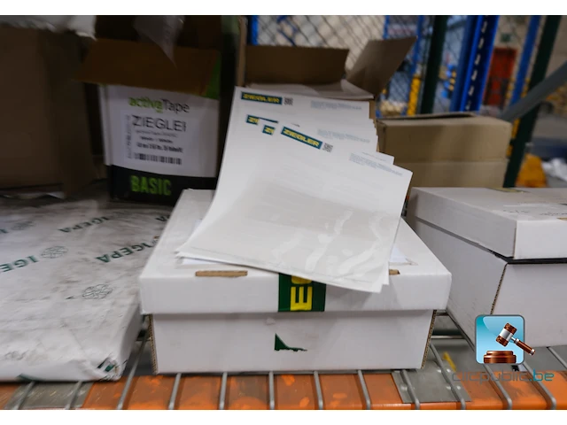 Set met enveloppen en goodies - afbeelding 7 van  9