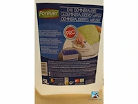 Set met flessen gedemineraliseerd water - afbeelding 4 van  4