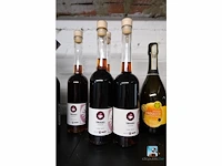 Set met flessen likeur en mousserende dranken - afbeelding 3 van  9