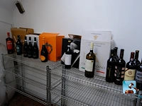 Set met flessen wijn en prosecco