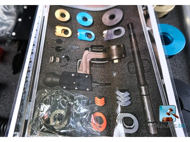 Set met gereedschap voor het schillen en strippen van buizen - afbeelding 5 van  6