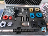 Set met gereedschap voor het schillen en strippen van buizen - afbeelding 1 van  6