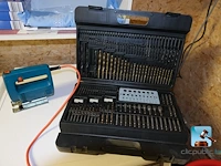 Set met haarlokken