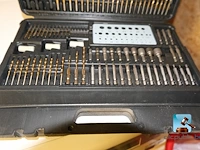 Set met haarlokken - afbeelding 2 van  5