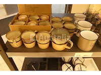 Set met huishoudelijke en decoratieve artikelen - afbeelding 9 van  17