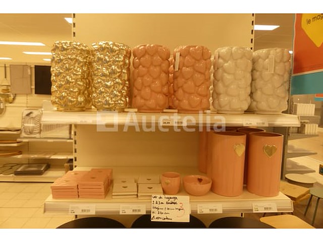 Set met huishoudelijke en decoratieve artikelen - afbeelding 11 van  17