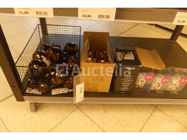 Set met huishoudelijke en decoratieve artikelen - afbeelding 13 van  17