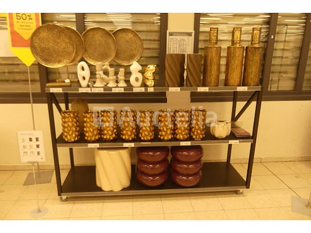 Set met huishoudelijke en decoratieve artikelen - afbeelding 15 van  17