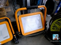 Set met kabelhaspels en led-schijnwerpers - afbeelding 7 van  8