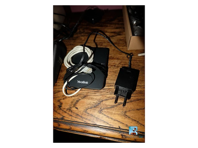 Set met kassa- en internetapparatuur - afbeelding 2 van  21