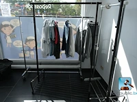 Set met kledingrekken en planken - afbeelding 2 van  7