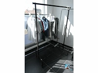 Set met kledingrekken en planken - afbeelding 4 van  7