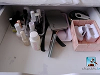 Set met meubilair en manicurebenodigdheden - afbeelding 7 van  19