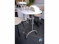 Set met meubilair en manicurebenodigdheden - afbeelding 18 van  19