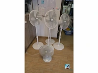 Set met ventilatoren en een magnetron