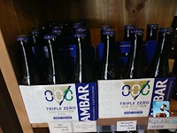 Set met wijn- en bierflessen - afbeelding 2 van  9