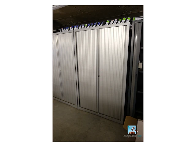 Set metalen kasten met luiken - afbeelding 2 van  7