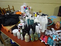 Set meubels en diverse artikelen - afbeelding 2 van  6