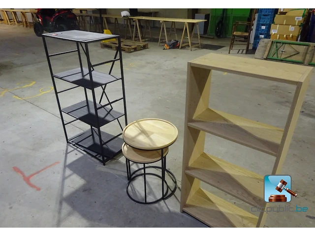 Set meubels en diverse artikelen - afbeelding 4 van  6