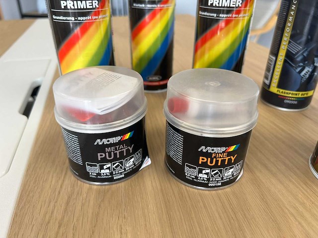 Set motip primers, lakken, reinigers en plamuur - afbeelding 3 van  5