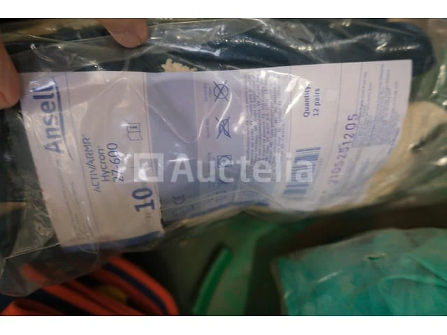 Set nieuwe werkhandschoenen - afbeelding 19 van  21