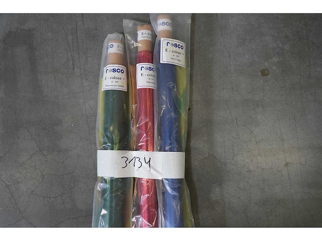 Set of e-colour+: 243 - 154 - 281 - afbeelding 1 van  1