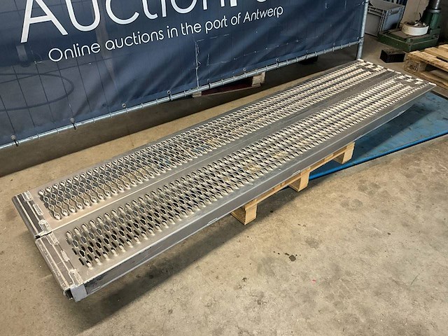 Set oprijplaten aluminium 247x30cm - afbeelding 1 van  1