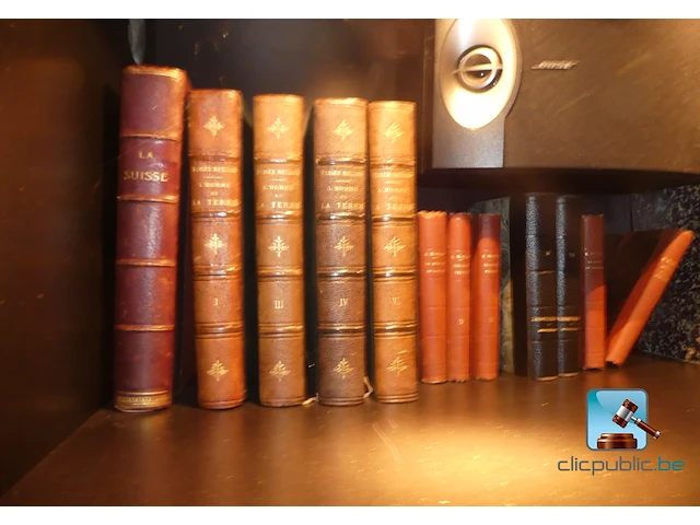 Set oude, gebonden boeken - afbeelding 13 van  13