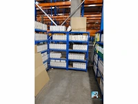 Set planken zonder inhoud - afbeelding 4 van  5