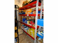 Set planken zonder inhoud