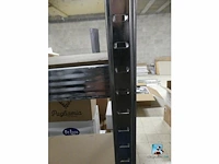 Set planken zonder inhoud - afbeelding 4 van  6