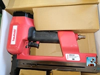 Set pneumatische spijkers - afbeelding 4 van  7
