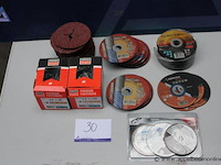 Set premium fasteners - simpson strong-tie - 8.0 x 80 set premium fasteners - simpson strong-tie - 8.0 x 100 set schuurpads - rond, rood dremel ultra-saw schijfenset - dremel - us700