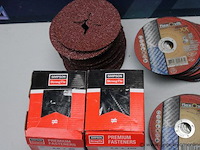 Set premium fasteners - simpson strong-tie - 8.0 x 80 set premium fasteners - simpson strong-tie - 8.0 x 100 set schuurpads - rond, rood dremel ultra-saw schijfenset - dremel - us700 - afbeelding 2 van  3