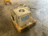 Set professionele industriële olienevel-/dampafzuigers en koelvloeistoffilters - afbeelding 9 van  18