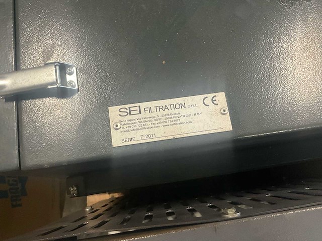 Set professionele industriële olienevel-/dampafzuigers en koelvloeistoffilters - afbeelding 17 van  18