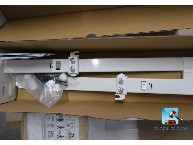 Set radiatoren met bevestigingsmateriaal - afbeelding 4 van  4