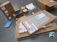 Set radiatoren met toebehoren - afbeelding 1 van  10