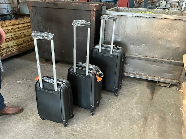 Set reiskoffers - afbeelding 3 van  4