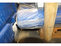 Set rollen stoffen, papier, allerlei kunststoffen - afbeelding 6 van  6