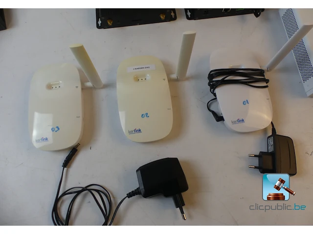 Set routers - afbeelding 6 van  10